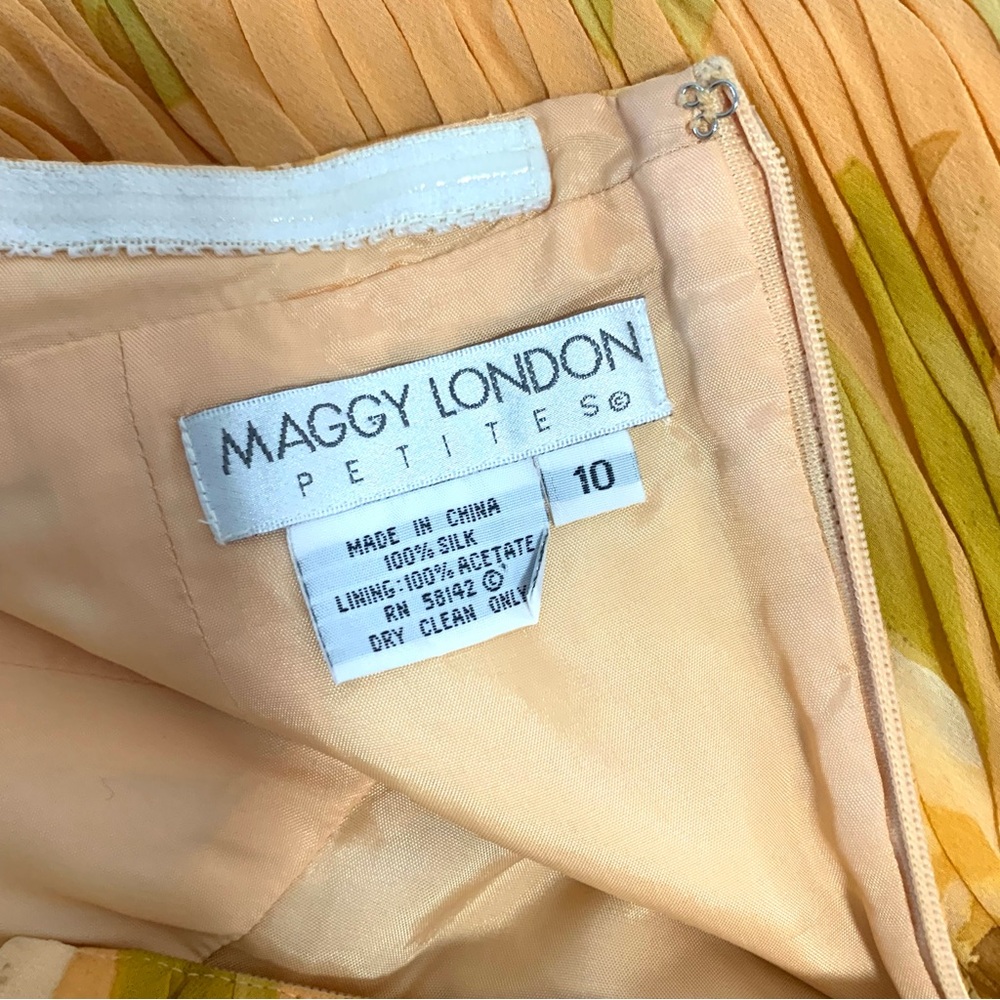 Maggy London Yellow Floral silk halter  Dress gold embellishment backless size10 - Picture 7 of 8